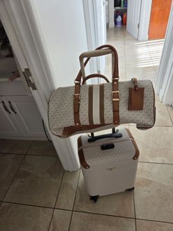 Michael kors  women's  carry  on  suit  case  and  duffel bag