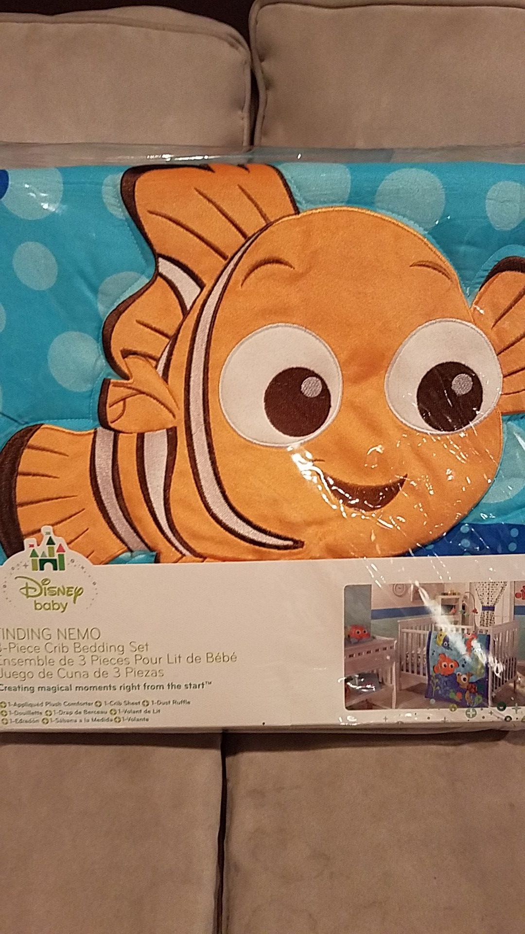 Brand New Finding Nemo Infant 3 Piece Crib Bedding Set