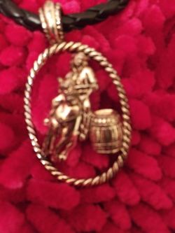 BARREL RACER NECKLACE