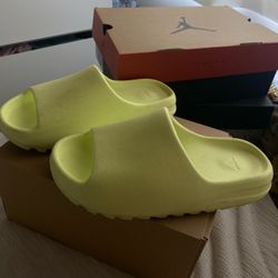Yeezy Slides