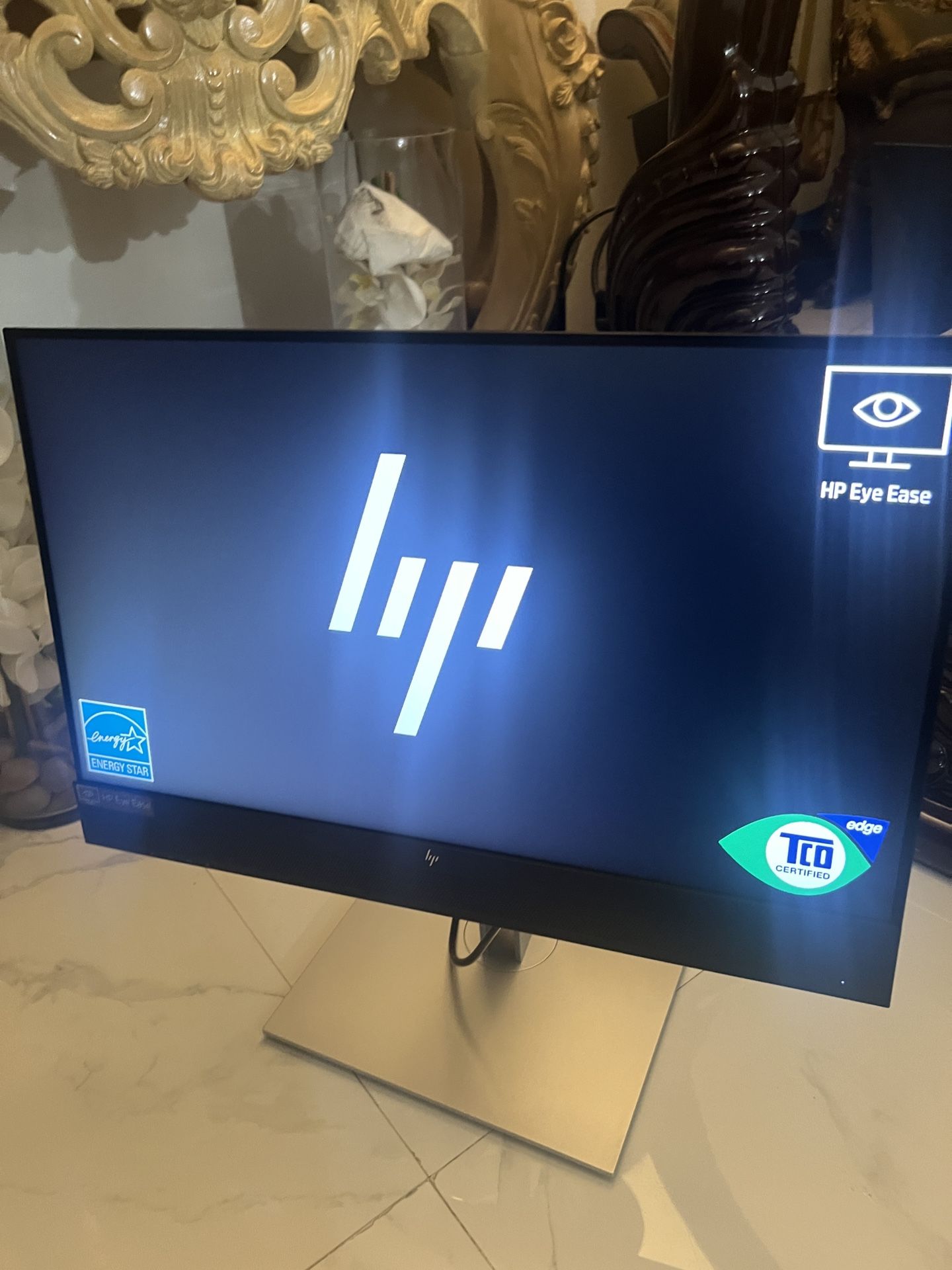 HP Monitor Manufactured 2022