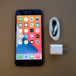 iPhone 8 Plus - UNLOCKED - Like New 