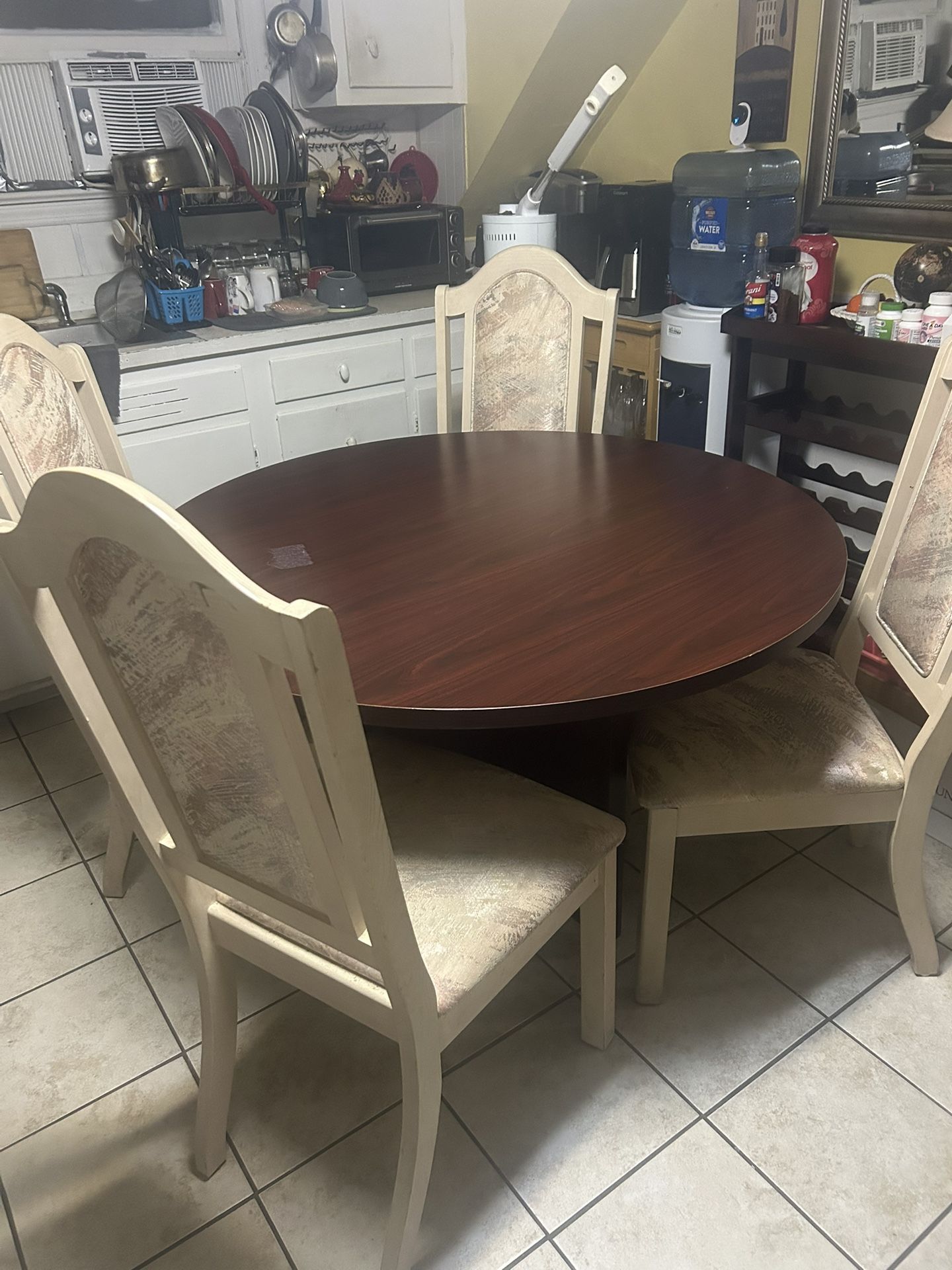 Dining Kitchen Table With 4 Chairs 🪑 Set .
