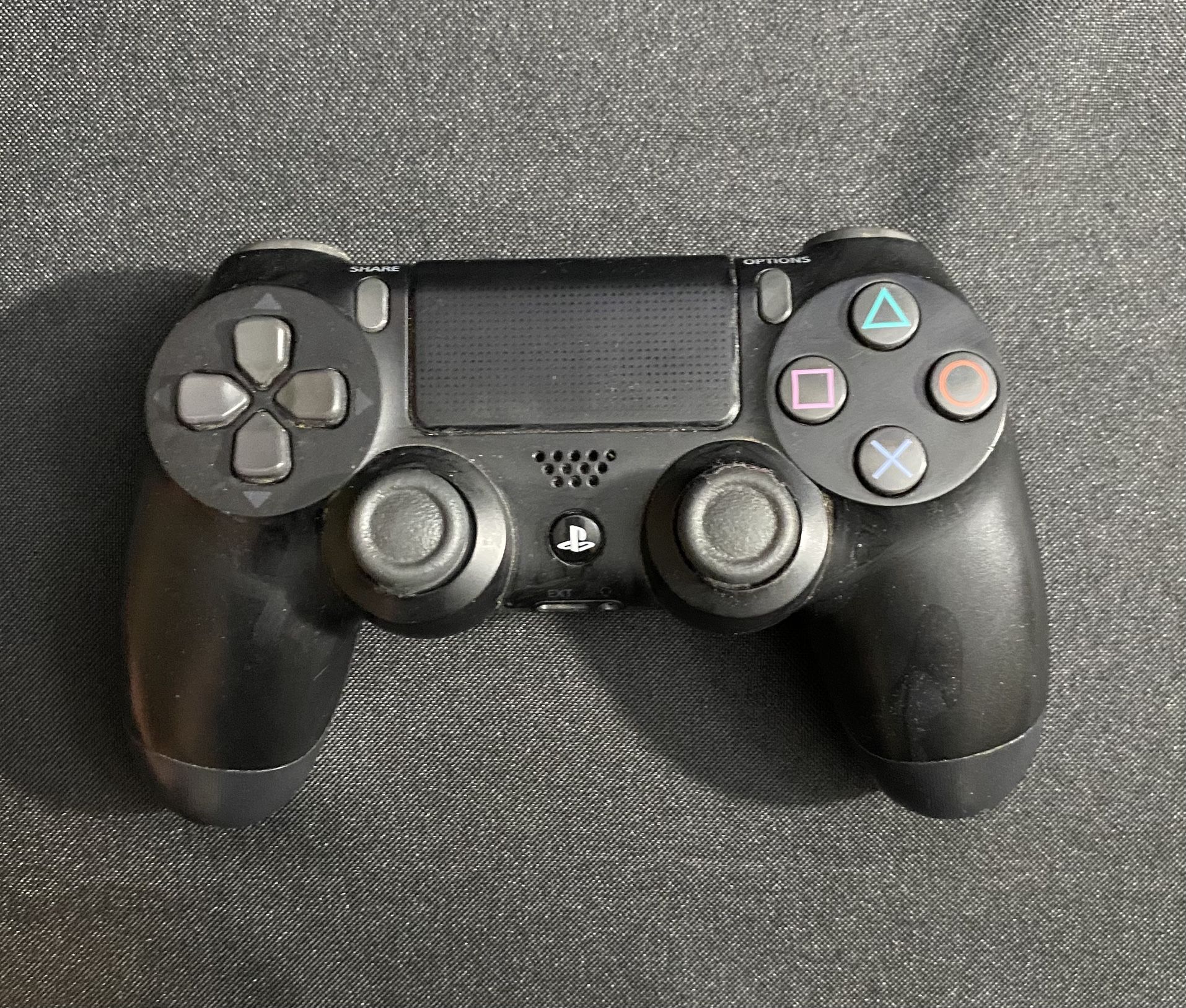 PS4 Controller