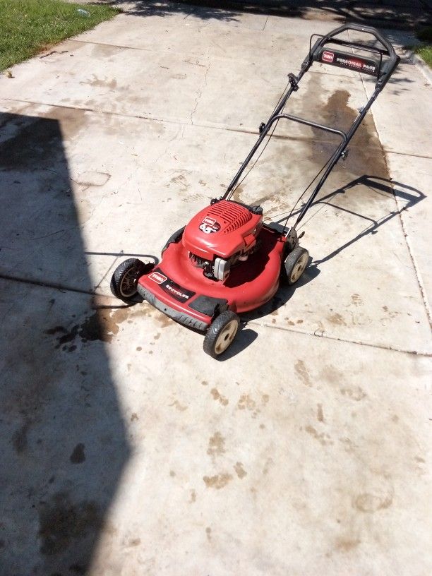 Toro 6.5 Horsepower Personal Face Lawn Mower
