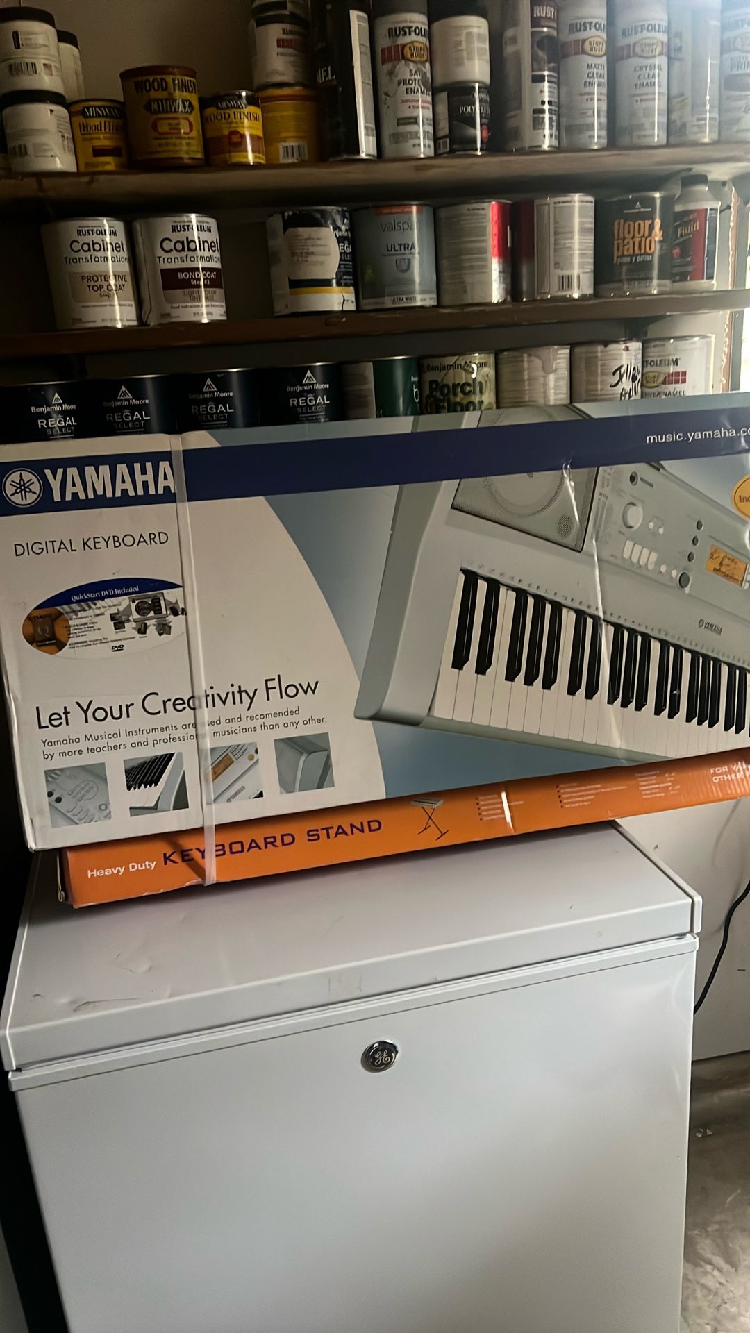 Yamaha Digital Keyboard YPT -300