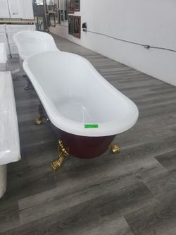 Bathtub, freestanding 66"
