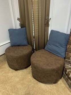 2 Ottomans
