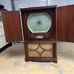 Sparton TV Receiver Model 5085
