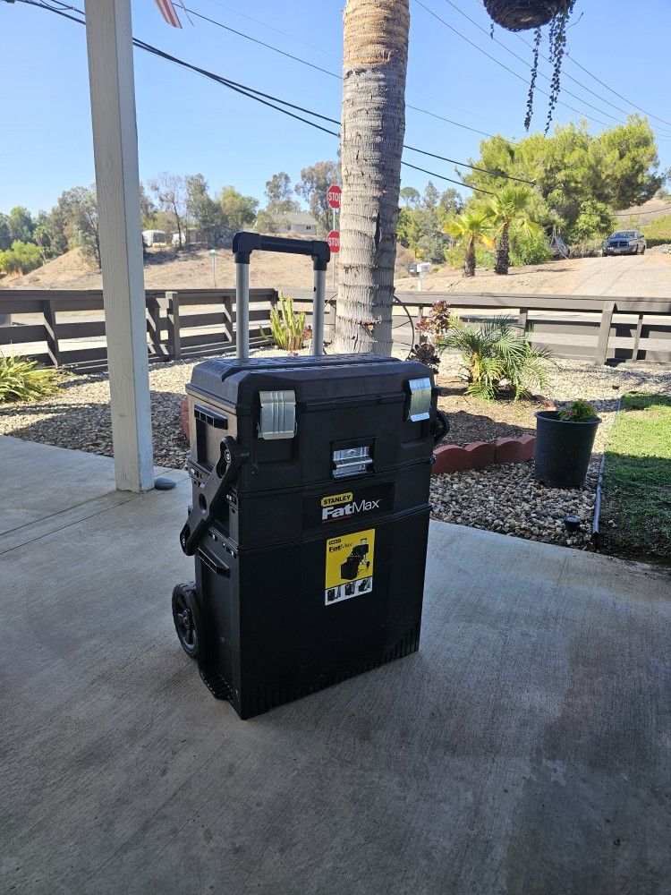 Stanley FatMax Mobile Tool Box