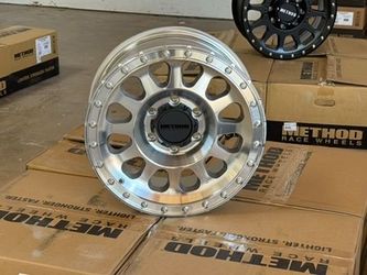 4 NEW Method MR315 wheels 17x8.5 0mm 6x139.7 Machined Clear coat Chevy Toyota GMC Ram