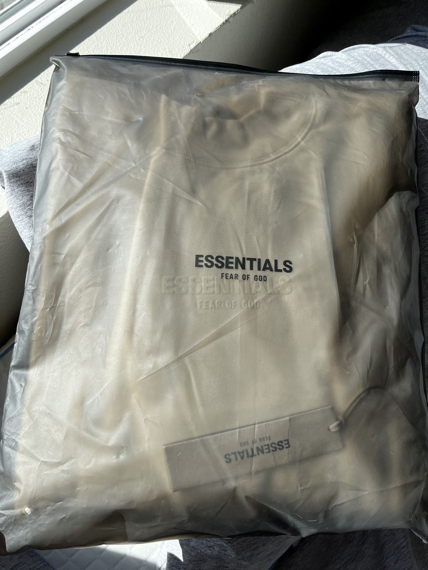 ESSENTIALS FoG