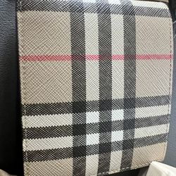 Burberry Wallet 