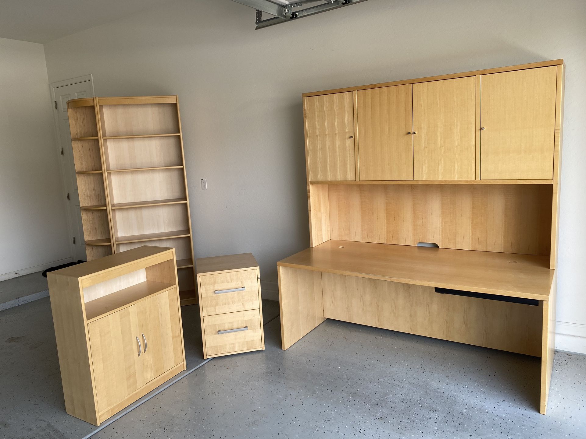 6 Piece Office Furniture Set