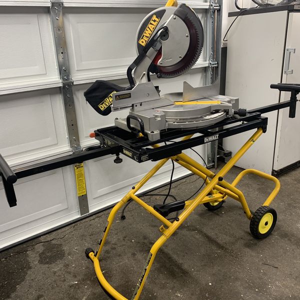 Dewalt Miter Saw With Stand for Sale in Lakewood, WA OfferUp