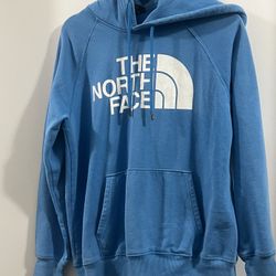 North face Women’s Sweater 