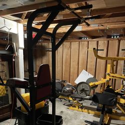 Pull Up Bar And 3 Station Multifunctional Workout Equipment 