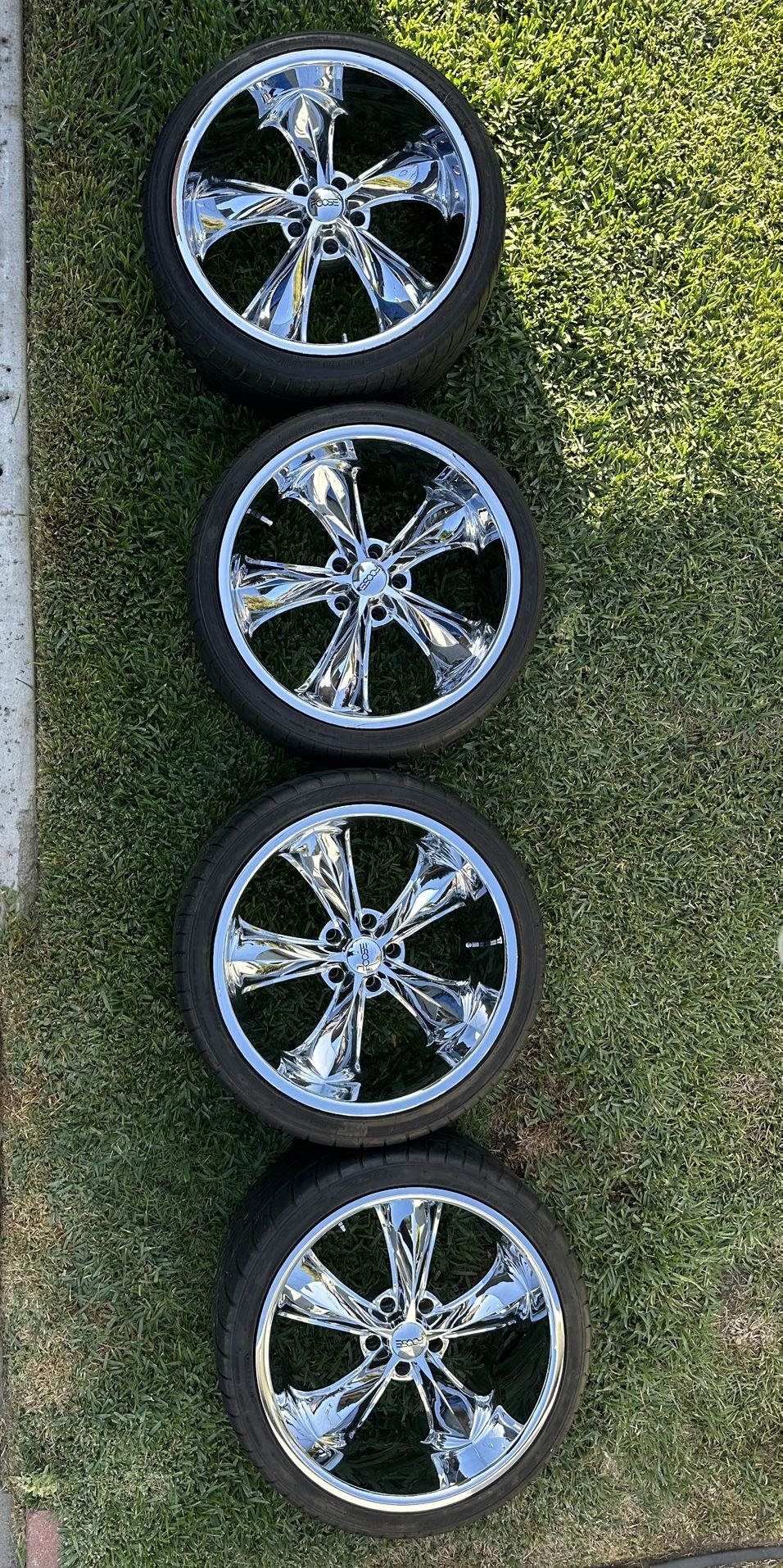 20’s  Foose  Wheels