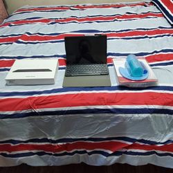 Galaxy Tab A8 With A Keyboard And Hard Case