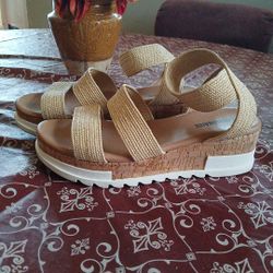 Sandles