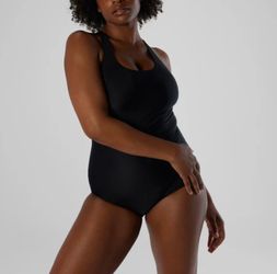 Women's Speedo women's one-piece swimsuit size 10