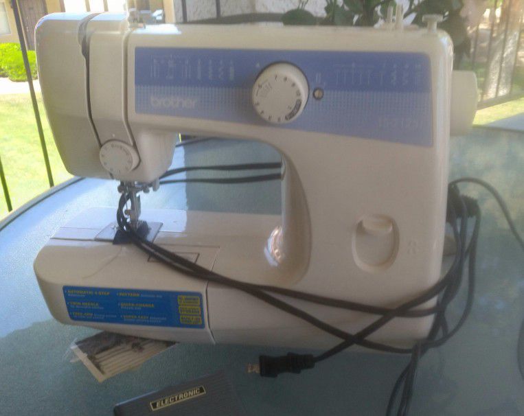Sewing Machine Portable