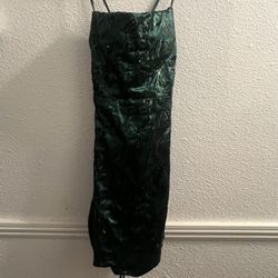 Short Emerald Green Dress