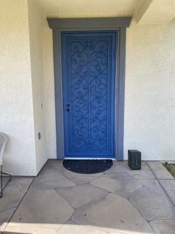 $1,900
