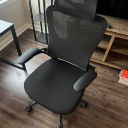 Desk chair