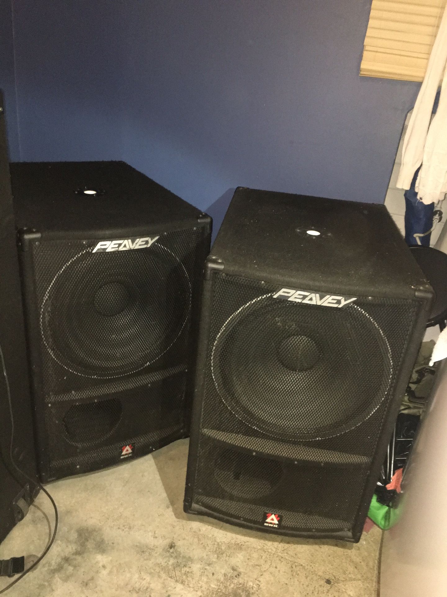 Peavy SP118 Subwoofer Bass for Sale in Oakland, CA OfferUp