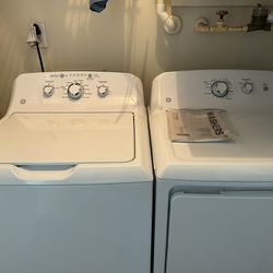 GE Electric washer and dryer Like New