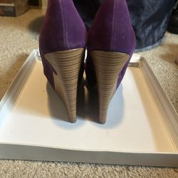 Purple suede Wedges