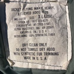 Alpha Industries N-2B Heavy Flying Jacket Mens Medium Faux Fur Hooded Bomber.  Snow Jacket. Winter Jacket.