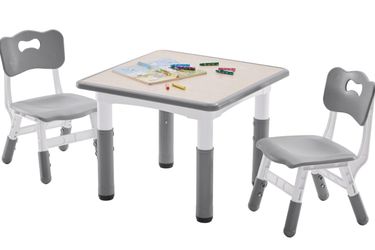Kids Table and 2 Chairs  (NEW)