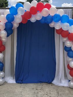 Balloon Garlands, Balloon Arch’s, Decorations and creating amazing backdrops. Super affordable prices! Contact us for pricing. Se habla español.