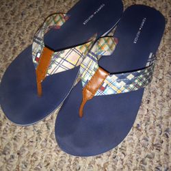 Tommy Sandals Size 8 Ladies 