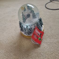 Heavy SnowGlobe (Plays Holiday SongS)