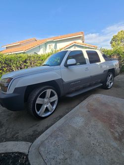 2002  Chevy Avalanche