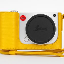 Leica camera