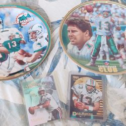 Dan Marino Bradford Exchange Plates And 2 Football Cards