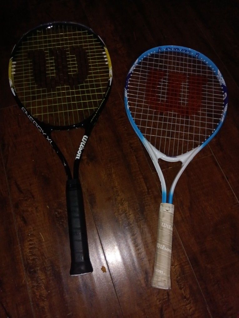 Tennis Rackets 5 Pro-series.- 4 With 8 In . Grip & 1 With 6 In Grip