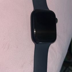 Black Apple Watch Series 7 