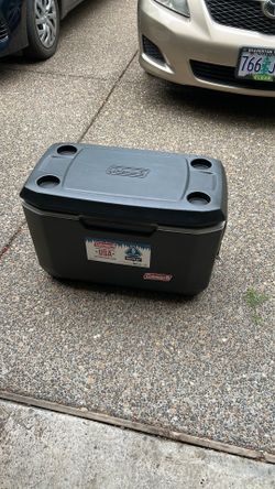 Coleman 316 Series 100QT Wheeled Cooler - Rock Gray