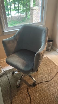 Gray Velvet Upholstered Office Chair