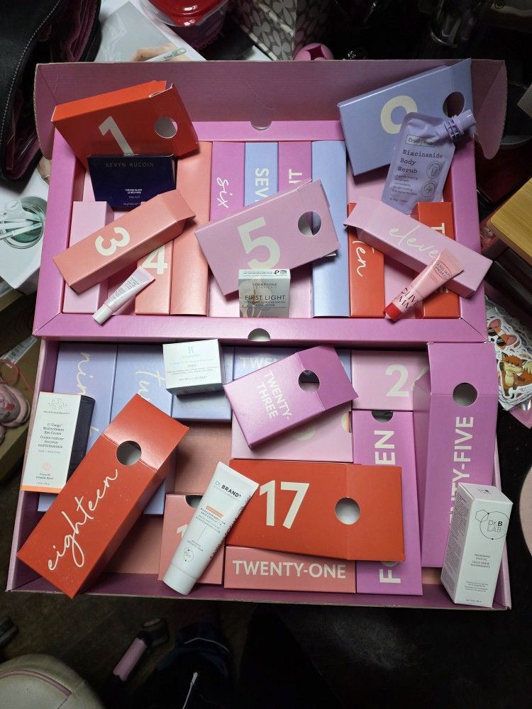 Christmas Gift Ipsy Advent Calendar 