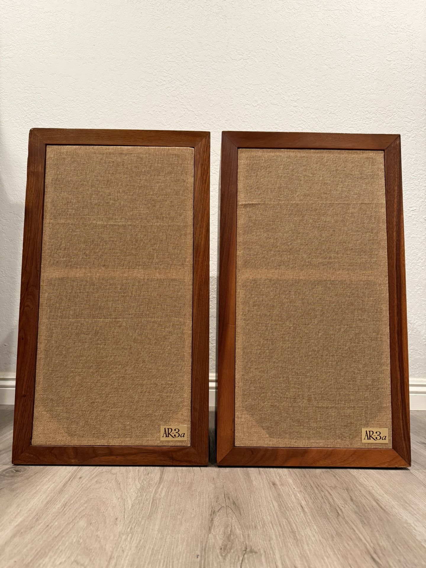 ACOUSTIC RESEARCH AR-3A Speakers