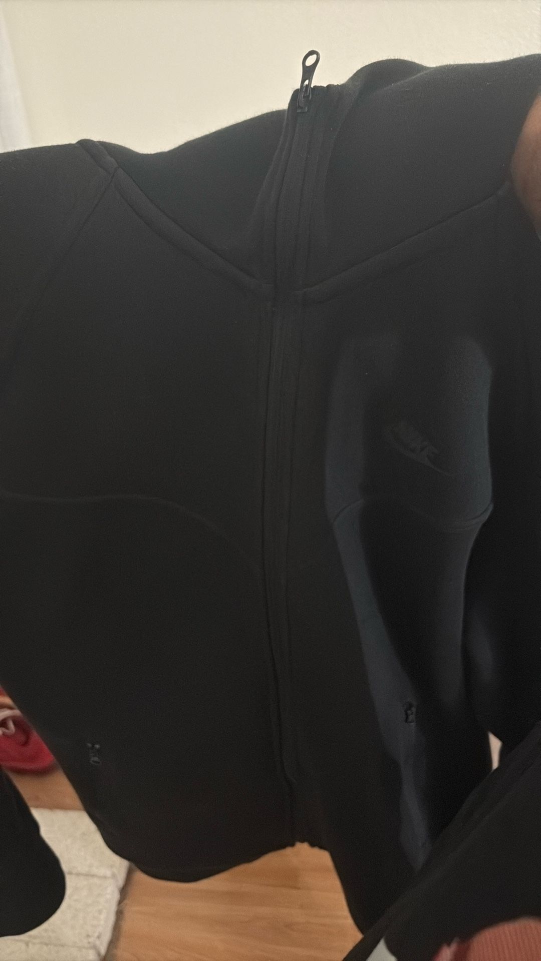 Brand New Nike Tech XL