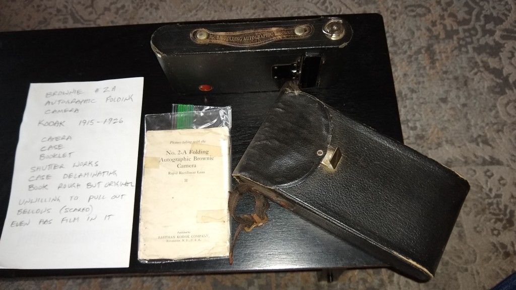Antique Kodak Brownie 2A