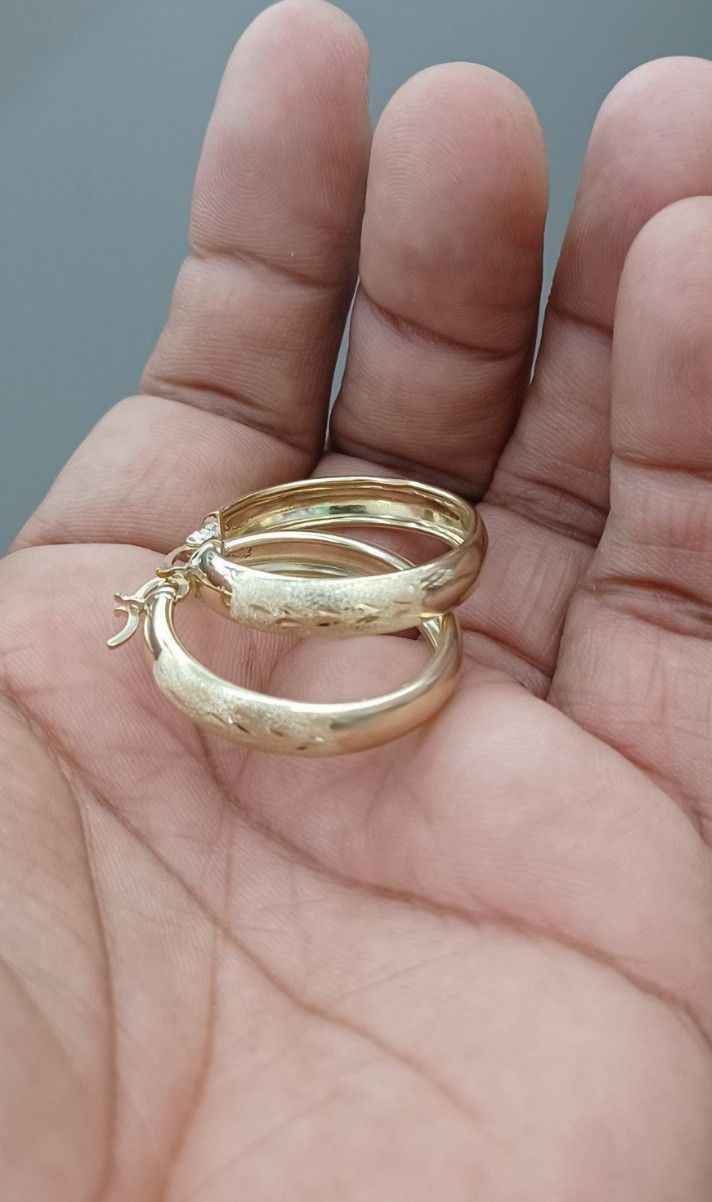 10kt Real Gold Hoop Earring For Women 