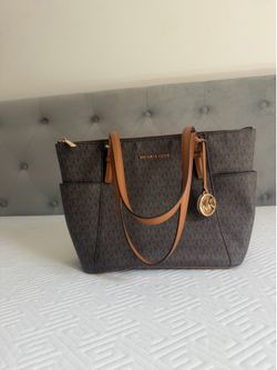 Michael Kors Tote